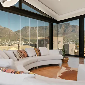the-lookout-new-listing-with-cinema.hotels-capetown.com/